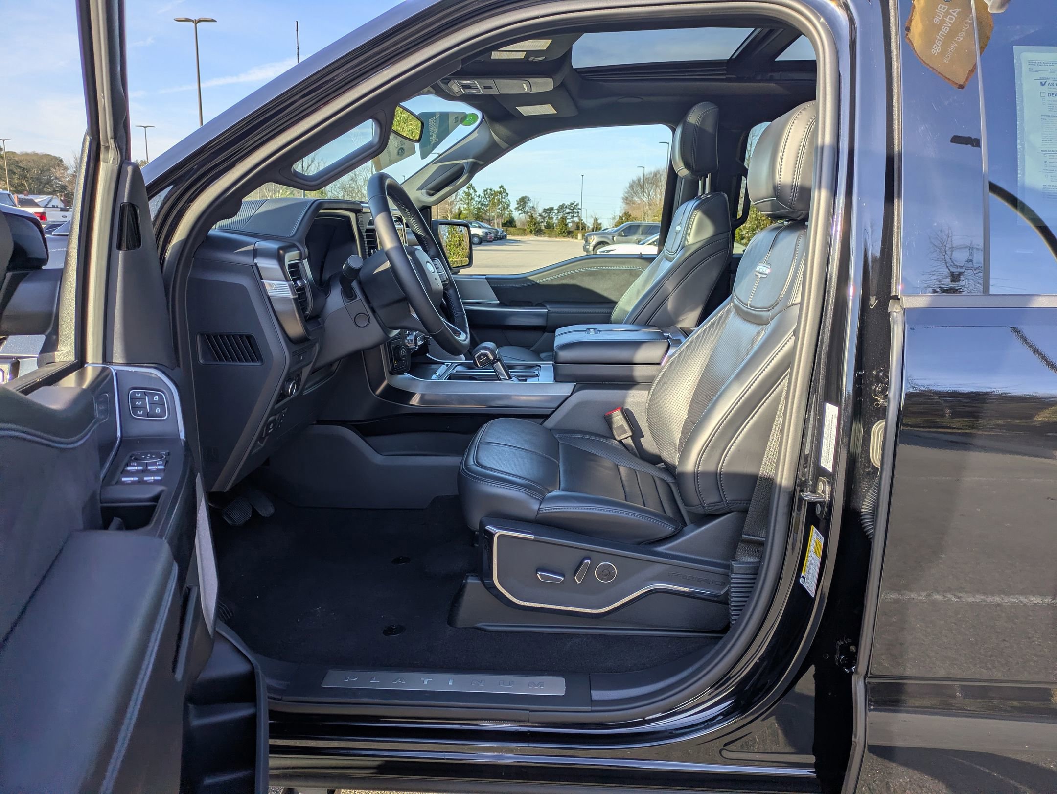 Certified 2025 Ford F150 Platinum w/ Equipment Group 702A High image 15