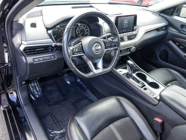 Used 2023 Nissan Altima 2.0 SR AWD/4WD image 11