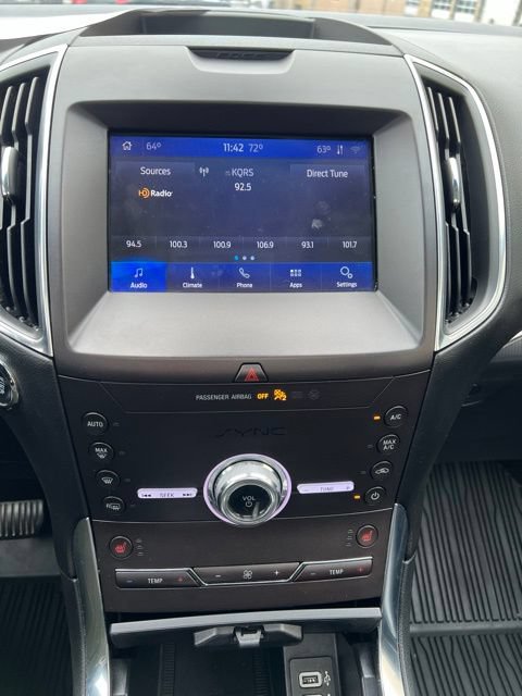 Certified 2020 Ford Edge Titanium w/ Class II Trailer Tow Package AWD/4WD image 7