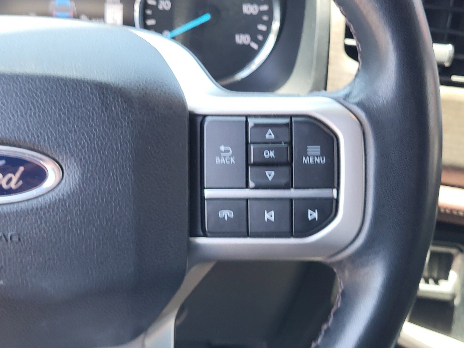 Certified 2024 Ford Expedition Limited AWD/4WD image 29
