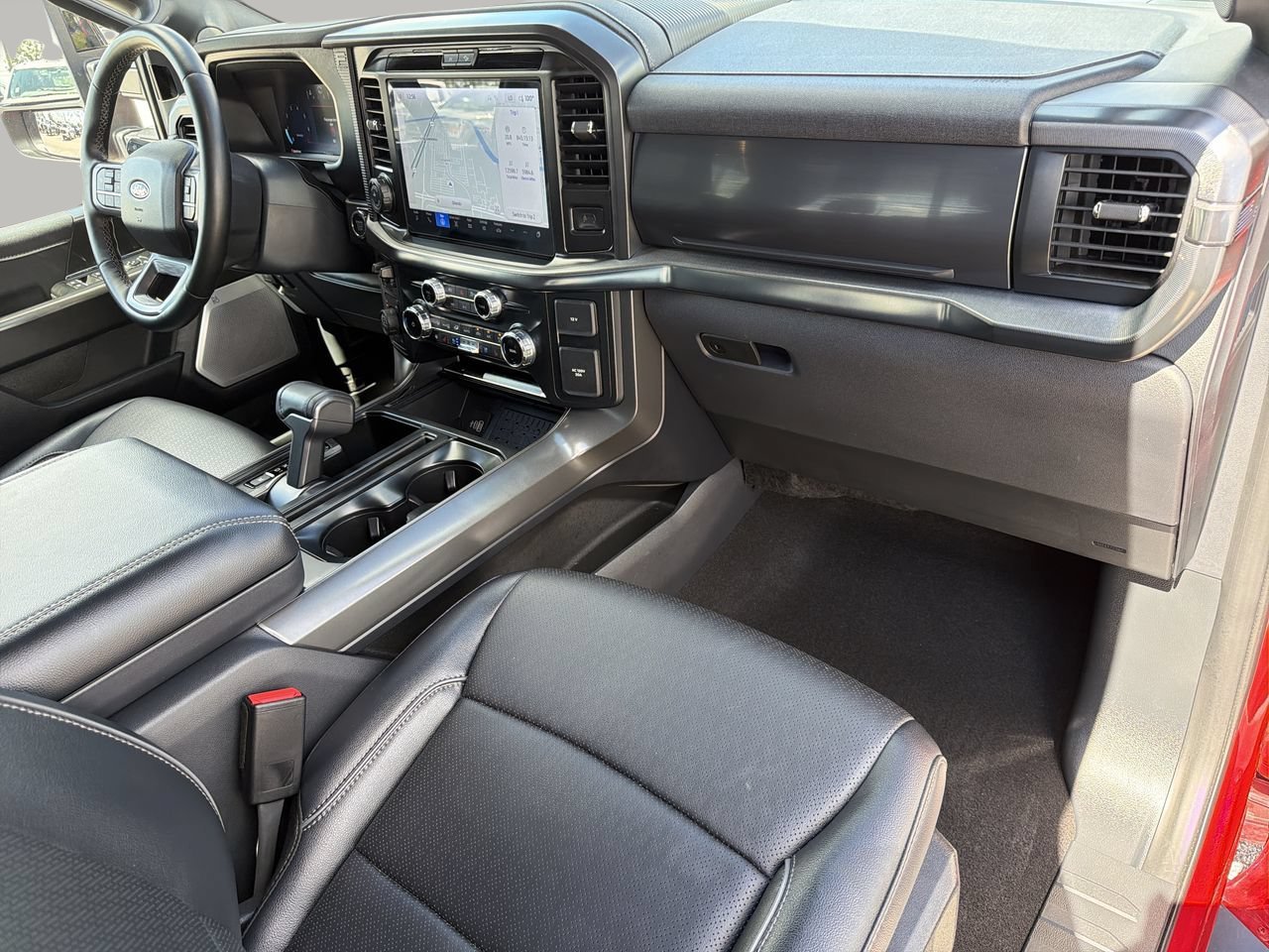 Certified 2025 Ford F150 Lariat AWD/4WD image 11