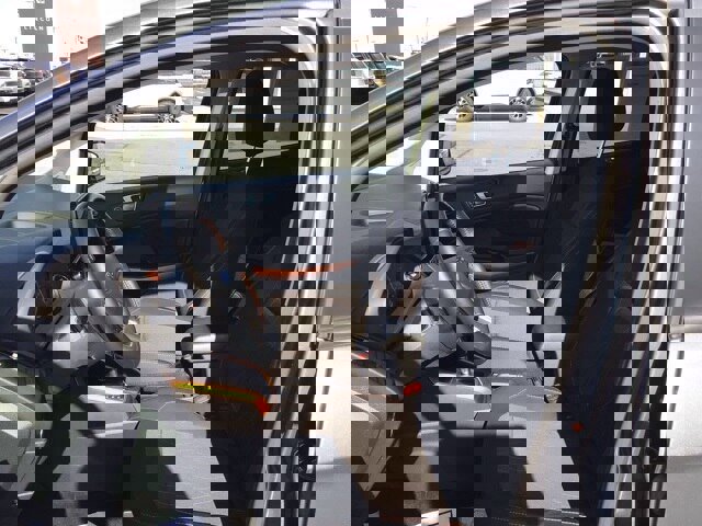 Certified 2022 Ford EcoSport SE w/ SE Appearance Package image 9