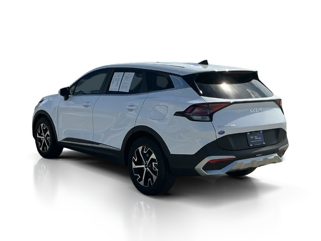 Used 2024 Kia Sportage EX FWD image 6