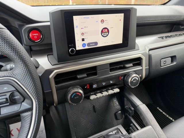 Used 2025 Toyota Tacoma 4x4 Double Cab Hybrid image 23