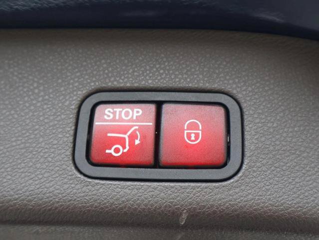 Used 2018 Mercedes-Benz GLS 450 4MATIC image 7