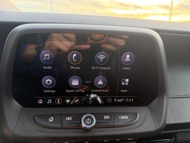 Used 2020 Chevrolet Camaro SS RWD image 21