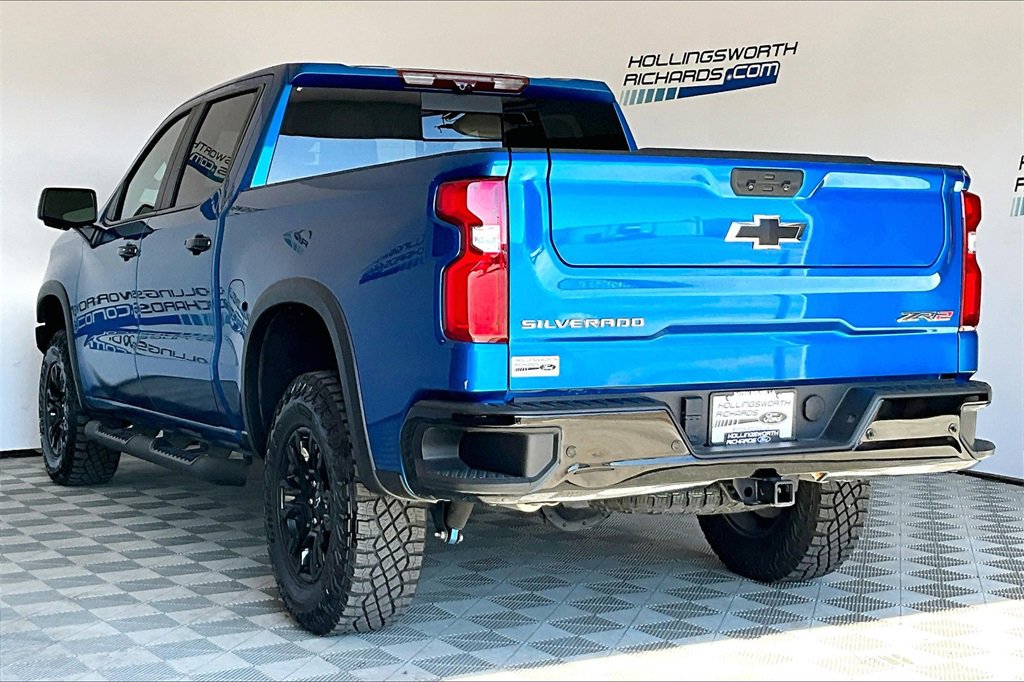 Used 2022 Chevrolet Silverado 1500 ZR2 w/ Technology Package image 10