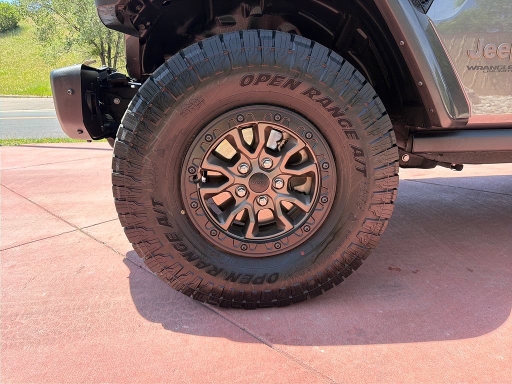 Used 2021 Jeep Wrangler Unlimited Rubicon AWD/4WD image 39