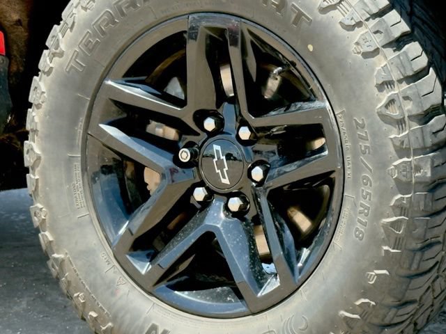 Used 2022 Chevrolet Silverado 1500 Custom Trail Boss AWD/4WD image 12