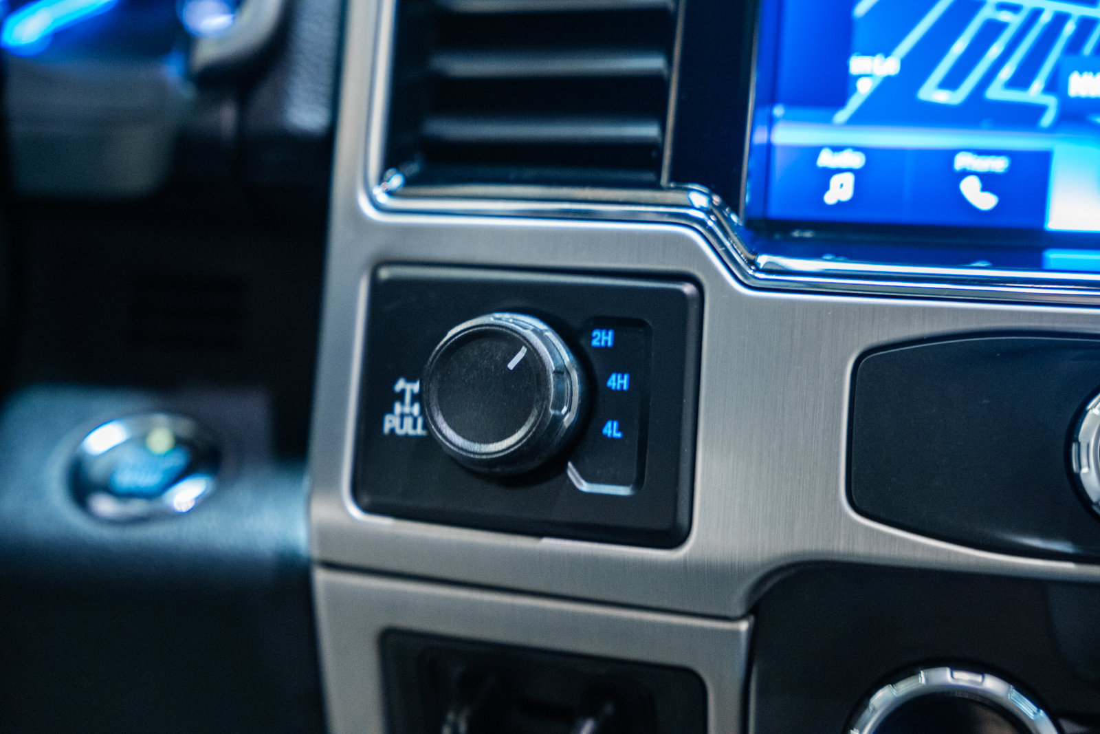 Certified 2022 Ford F250 Platinum AWD/4WD image 25