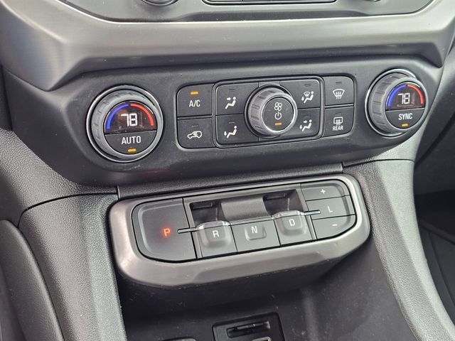 Used 2023 GMC Acadia AT4 w/ Technology Package image 22