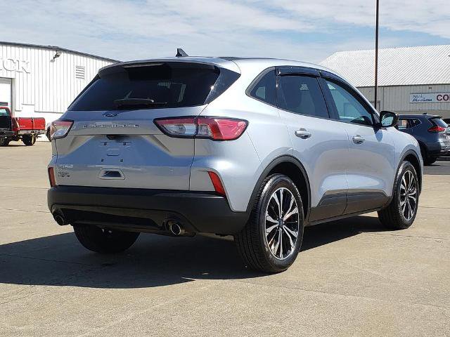 Certified 2022 Ford Escape SE w/ SE Sport Appearance Package image 5