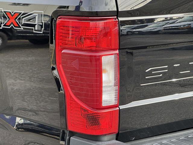 Certified 2022 Ford F250 XLT w/ Snow Plow Prep Package image 9