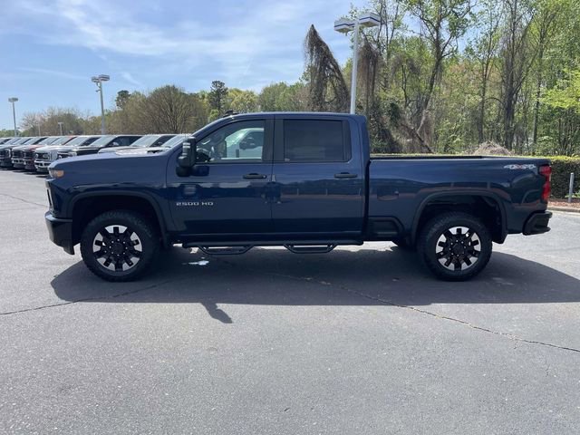 Used 2020 Chevrolet Silverado 2500 Custom w/ Custom Value Package image 2