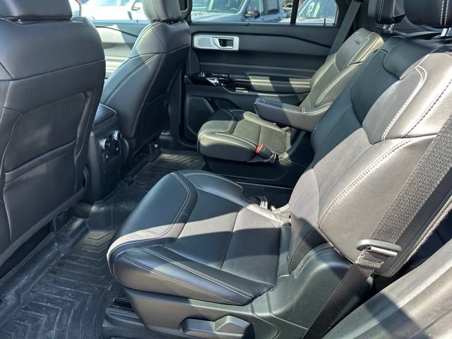 Certified 2023 Ford Explorer ST w/ Technology Package AWD/4WD image 14