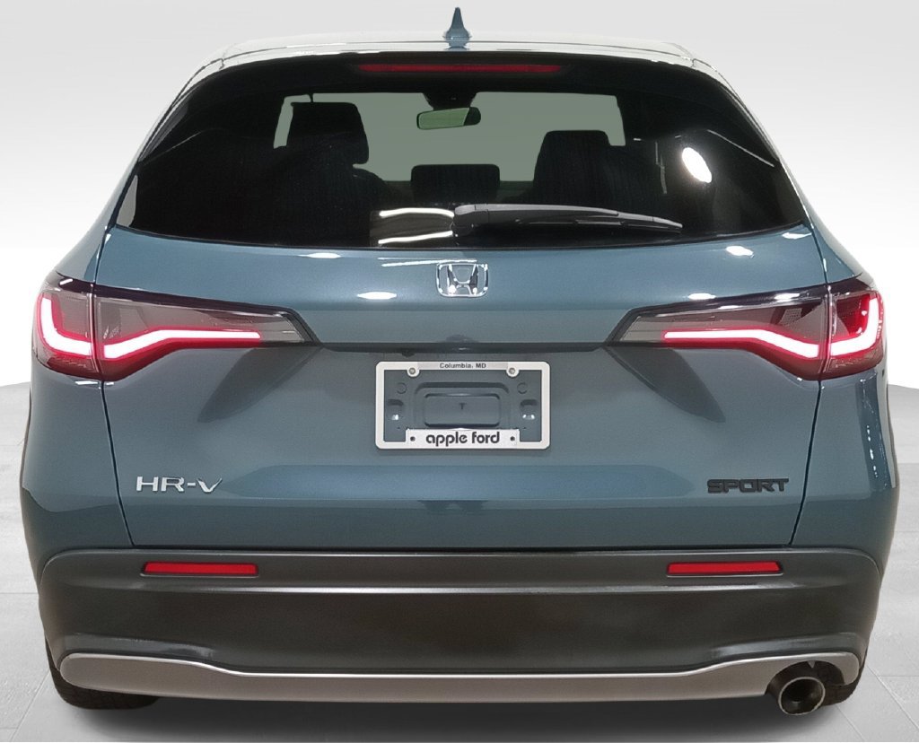 Used 2023 Honda HR-V Sport image 4