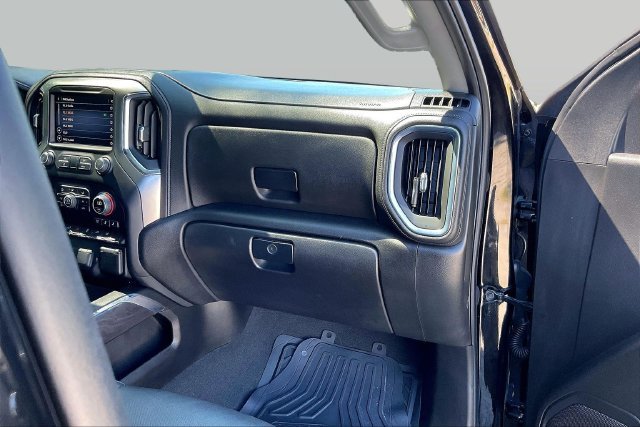 Used 2022 Chevrolet Silverado 1500 LTZ RWD image 19