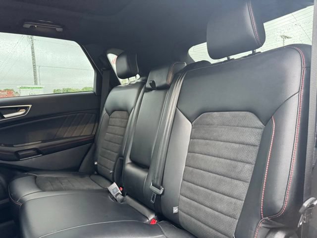 Certified 2024 Ford Edge ST-Line AWD/4WD image 8