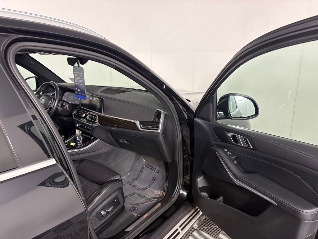 Used 2023 BMW X5 xDrive40i image 33