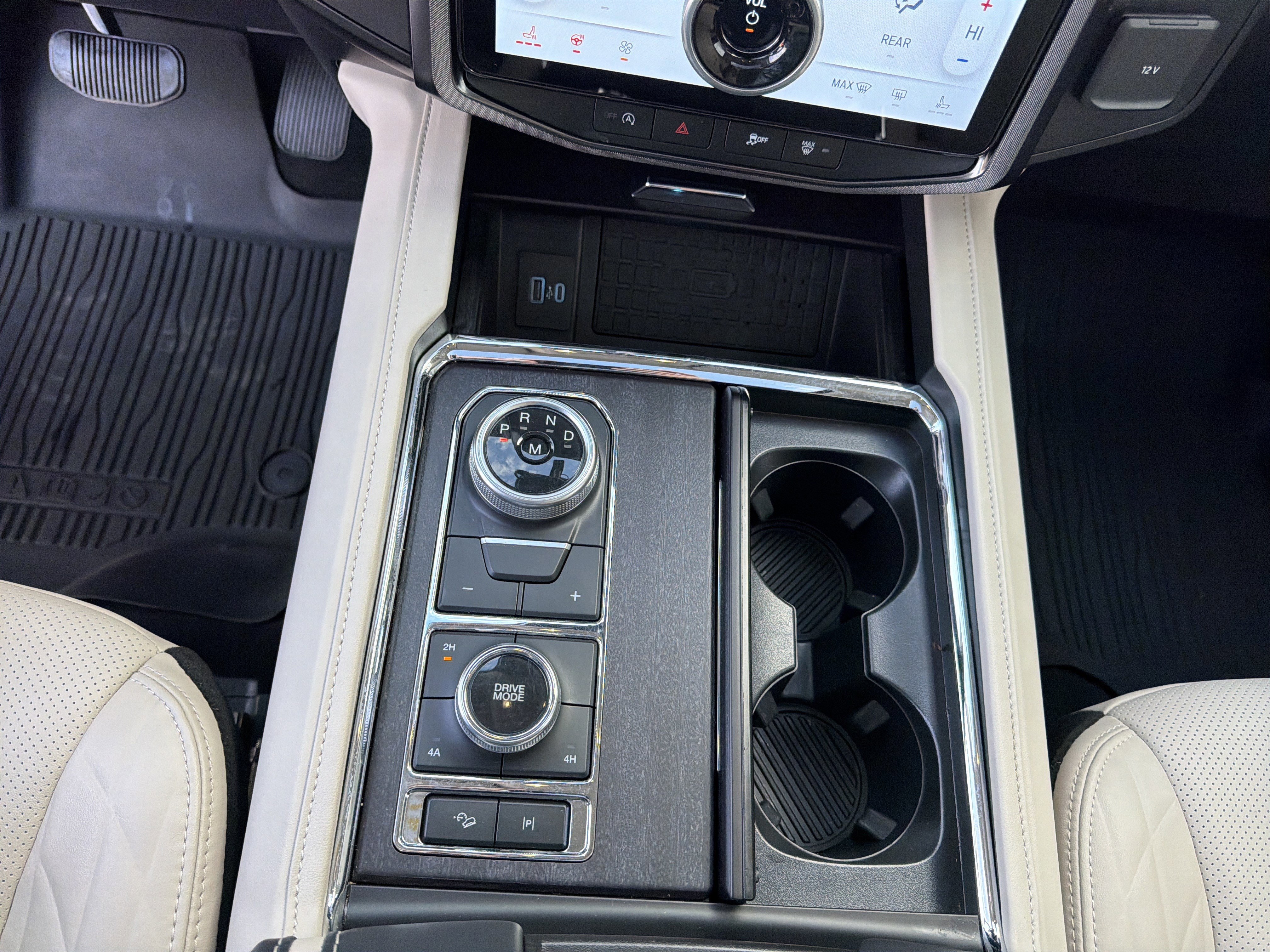 Certified 2024 Ford Expedition Max Platinum image 49