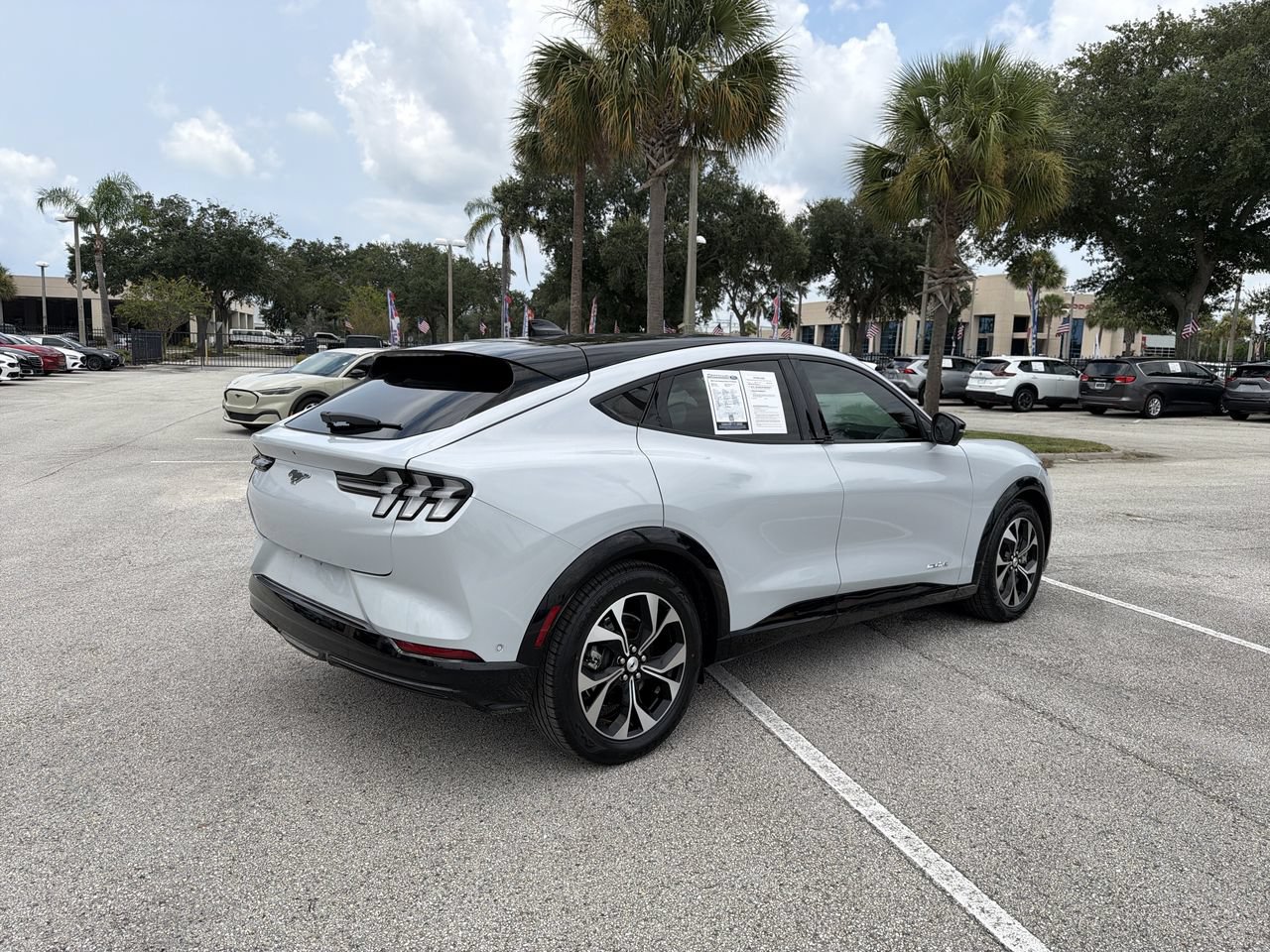 Certified 2023 Ford Mustang Mach-E Premium AWD/4WD image 3