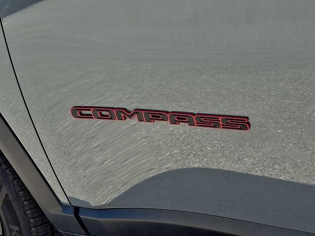 Used 2023 Jeep Compass Trailhawk AWD/4WD image 31