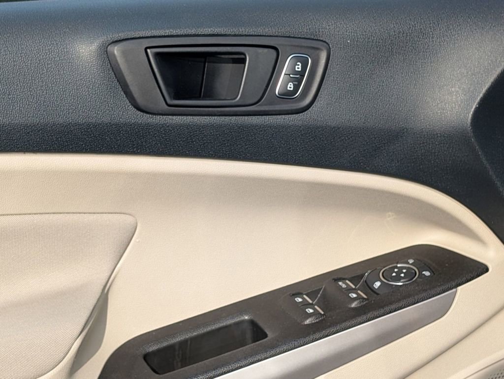 Certified 2021 Ford EcoSport S image 22