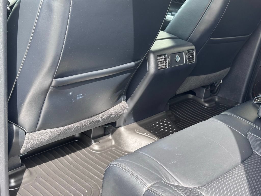 Used 2019 Toyota Tundra Platinum AWD/4WD image 22
