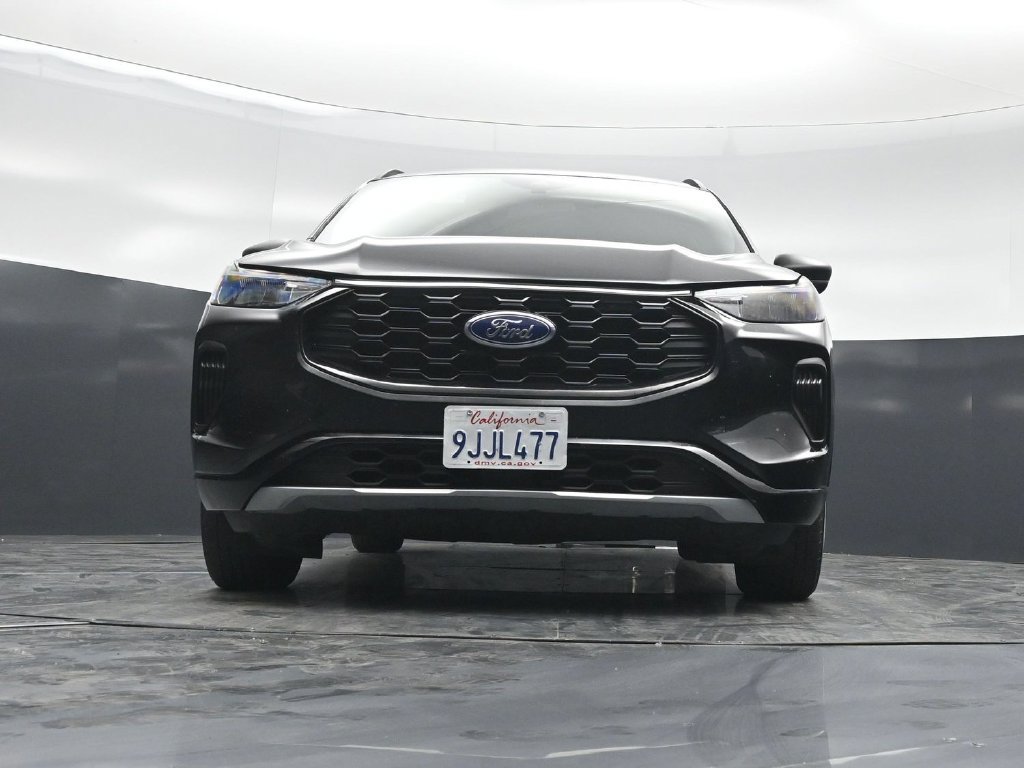 Certified 2023 Ford Escape ST-Line w/ Tech Pack #1 FWD image 42