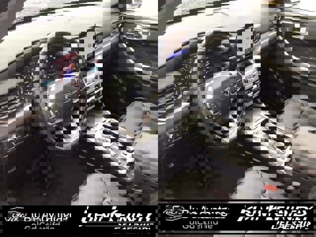 Certified 2022 Ford Explorer XLT w/ Equipment Group 202A image 10