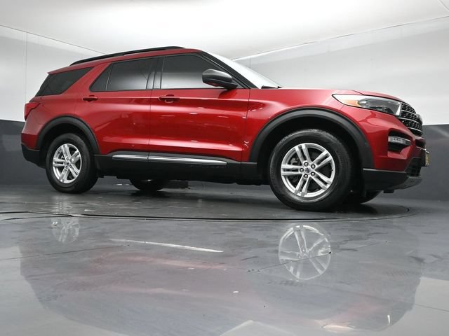 Certified 2024 Ford Explorer XLT AWD/4WD image 38