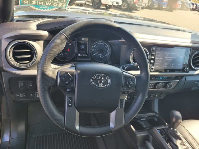 Used 2023 Toyota Tacoma TRD Off-Road w/ TRD Premium Off Road Package image 30