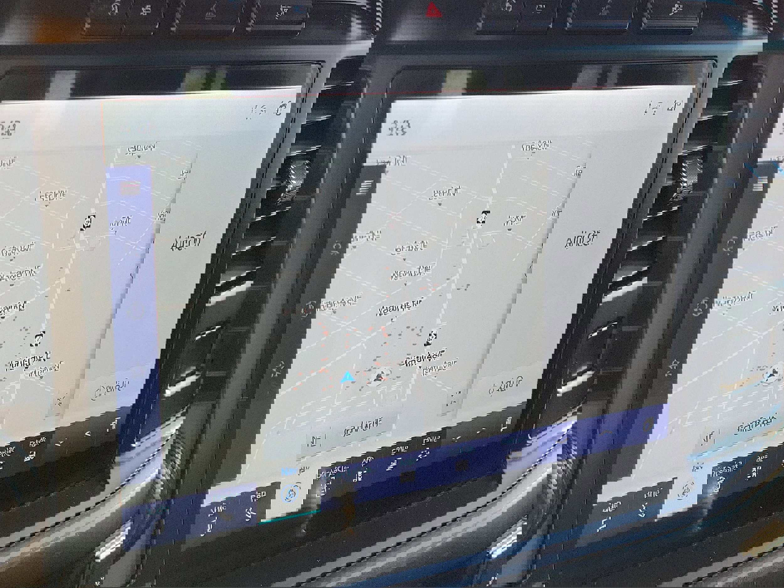 Certified 2021 Ford F150 XLT w/ Equipment Group 302A High image 29