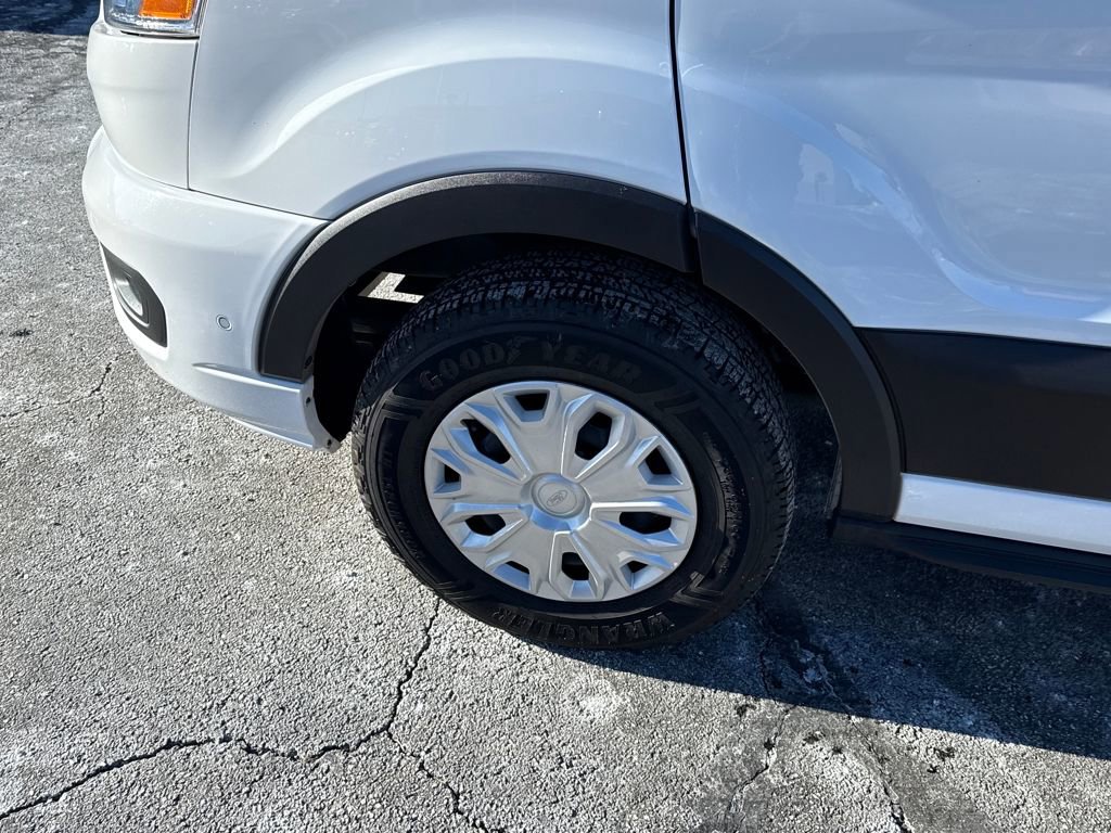 Certified 2022 Ford Transit 350 XLT image 10