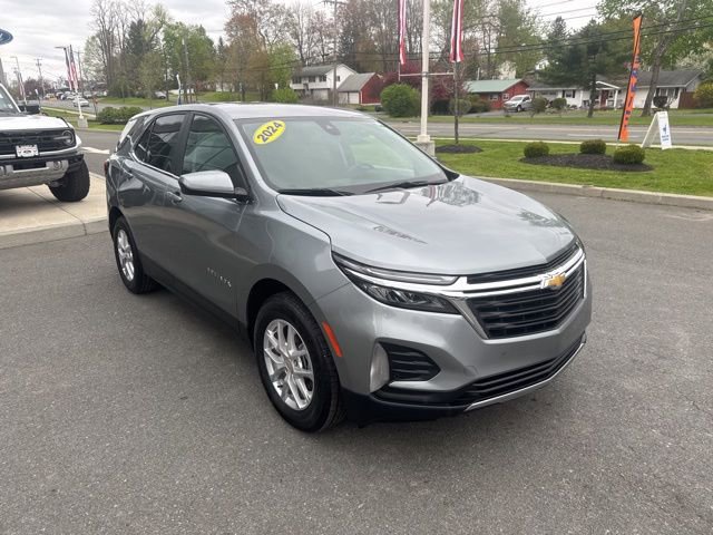 Used 2024 Chevrolet Equinox LT AWD/4WD image 4