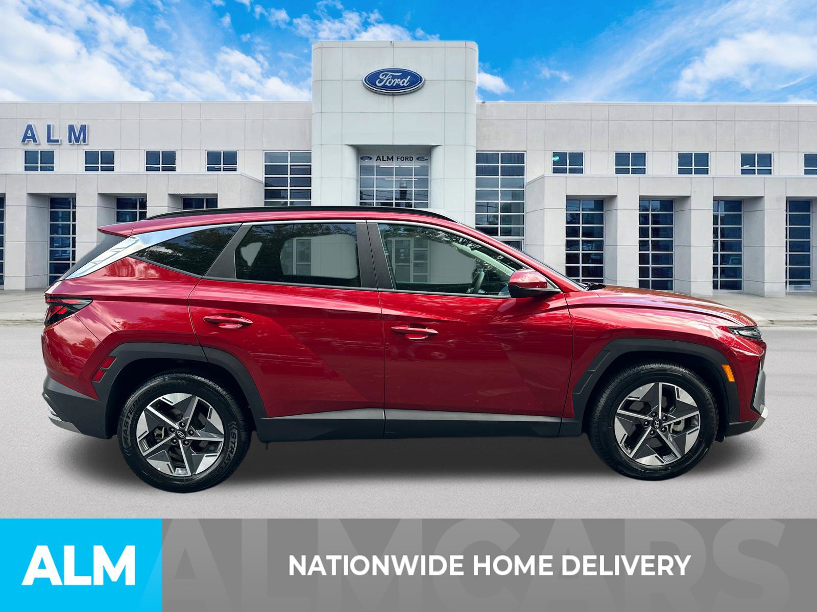 Used 2025 Hyundai Tucson SEL FWD image 4