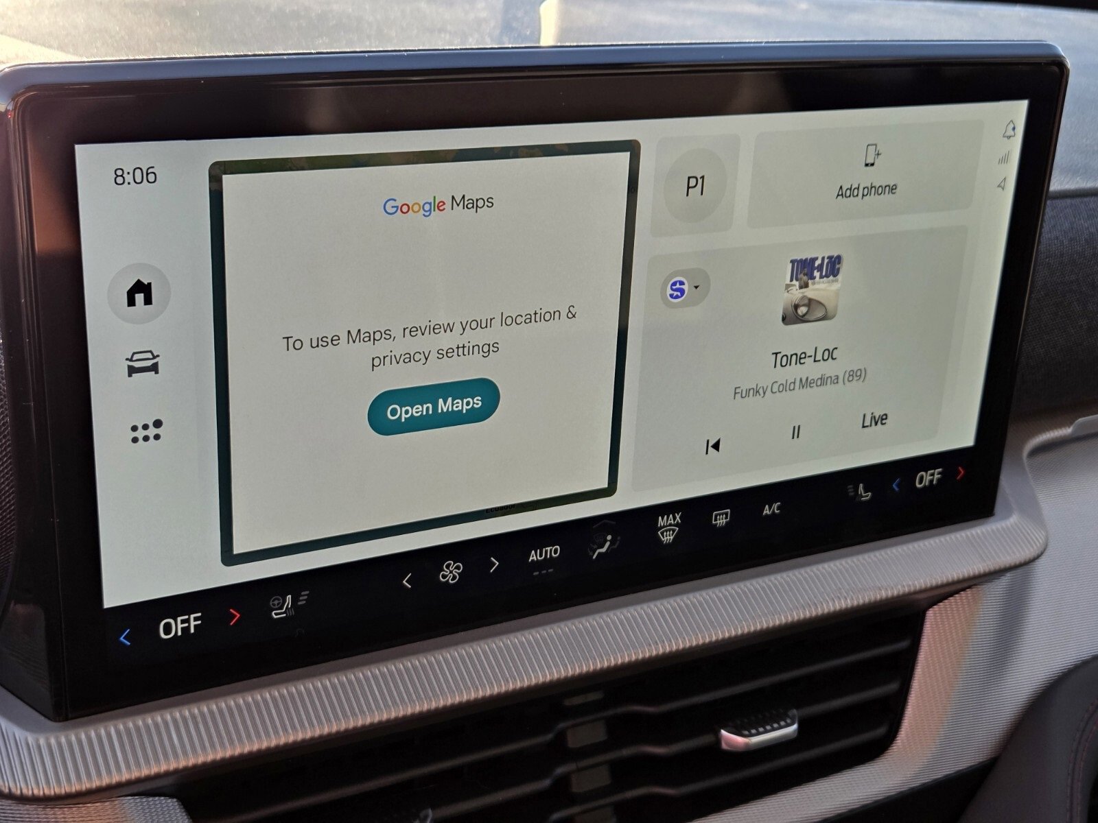 Certified 2025 Ford Explorer Active w/ Active Comfort Package image 21