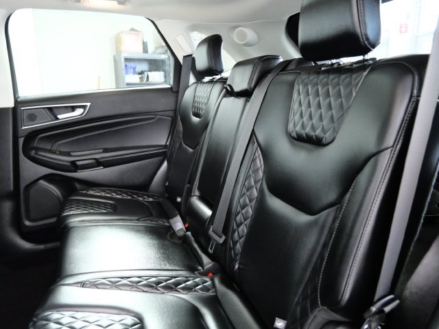 Certified 2024 Ford Edge Titanium AWD/4WD image 14