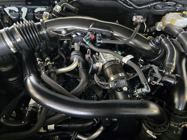 Certified 2025 Ford Ranger Raptor AWD/4WD image 34