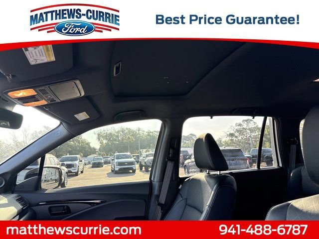 Used 2023 Honda Passport Elite image 11