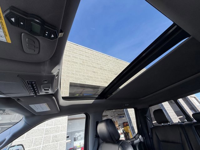 Certified 2019 Ford F350 Lariat w/ Lariat Ultimate Package image 34