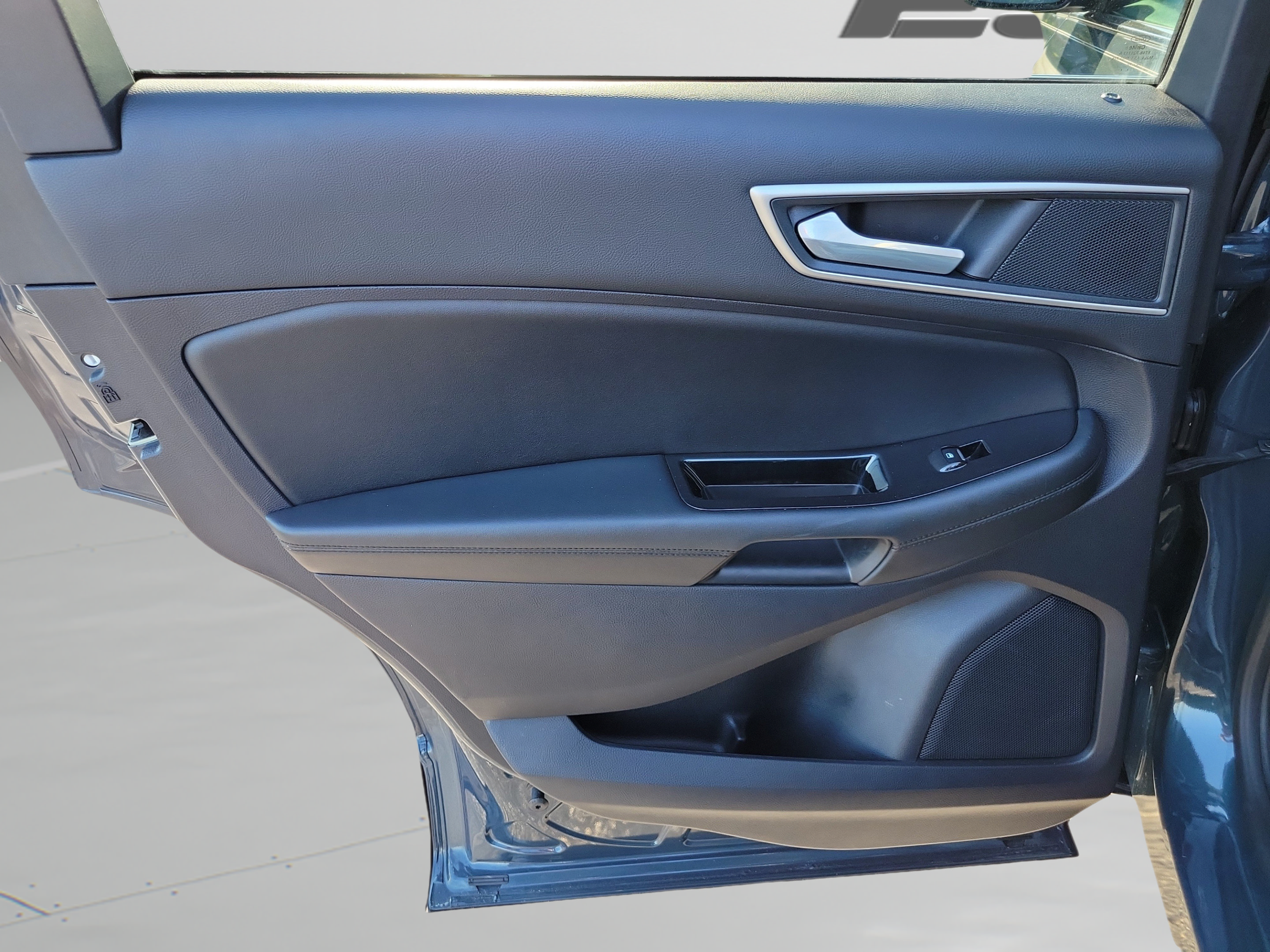 Certified 2019 Ford Edge SEL w/ Equipment Group 201A AWD/4WD image 14