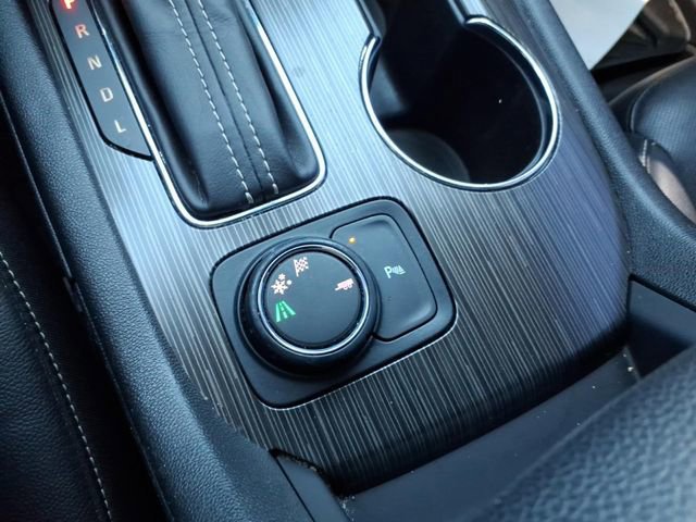 Used 2019 GMC Acadia SLT image 28