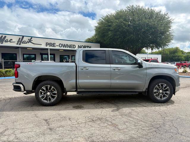 Used 2023 Chevrolet Silverado 1500 LT AWD/4WD image 2