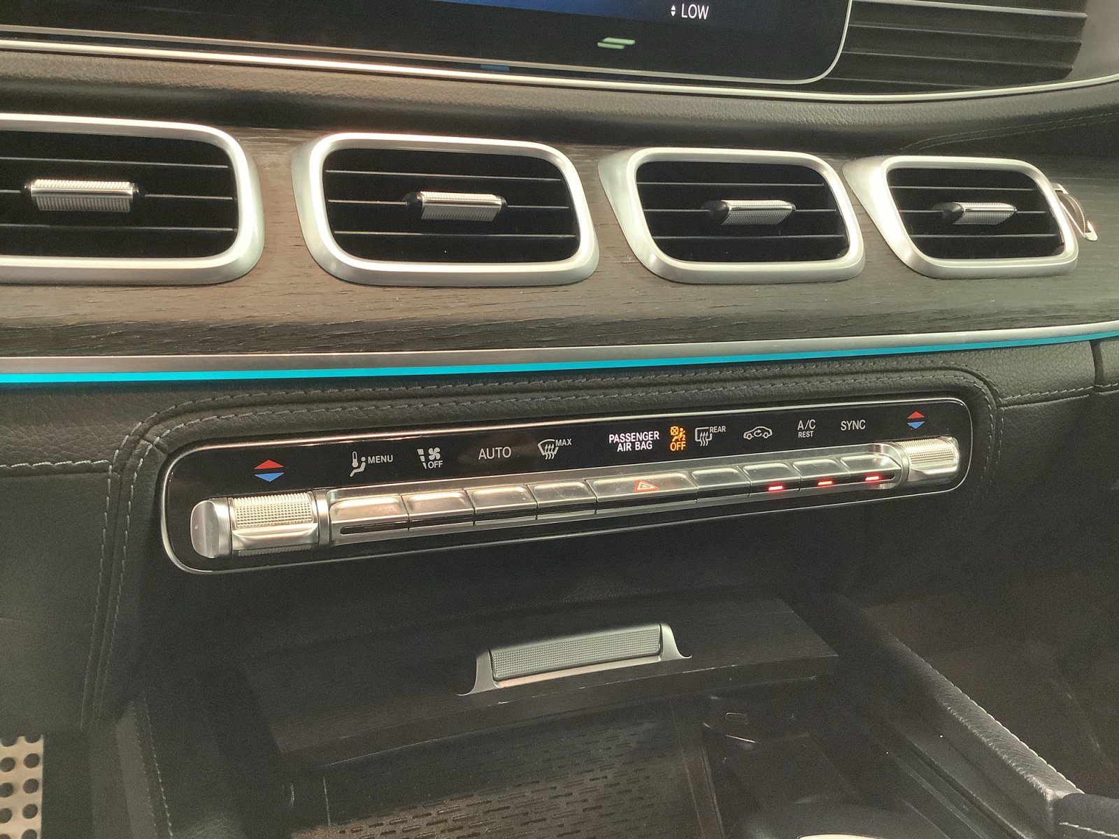 Used 2021 Mercedes-Benz GLE 350 image 16