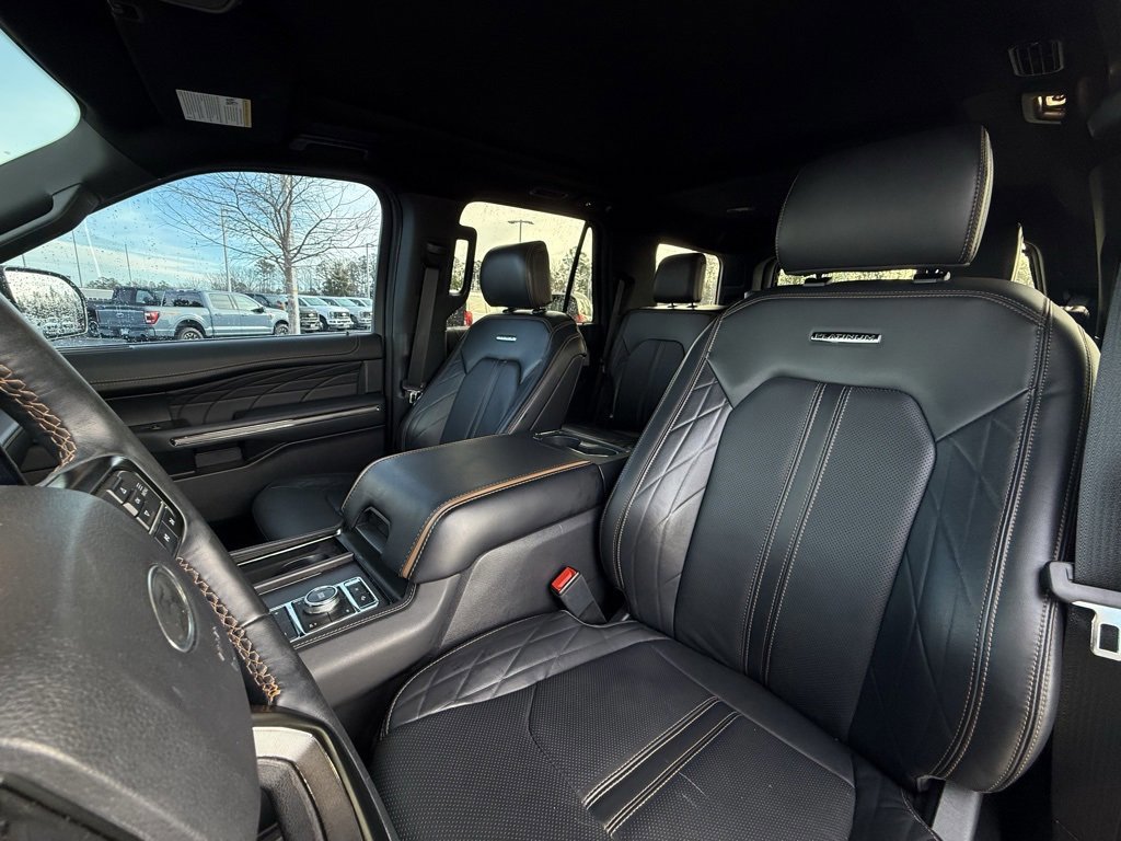 Certified 2024 Ford Expedition Platinum image 22