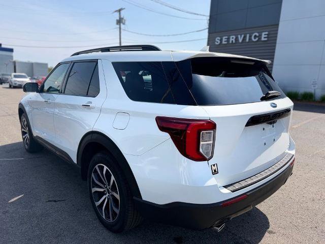 Certified 2022 Ford Explorer ST-Line AWD/4WD image 5