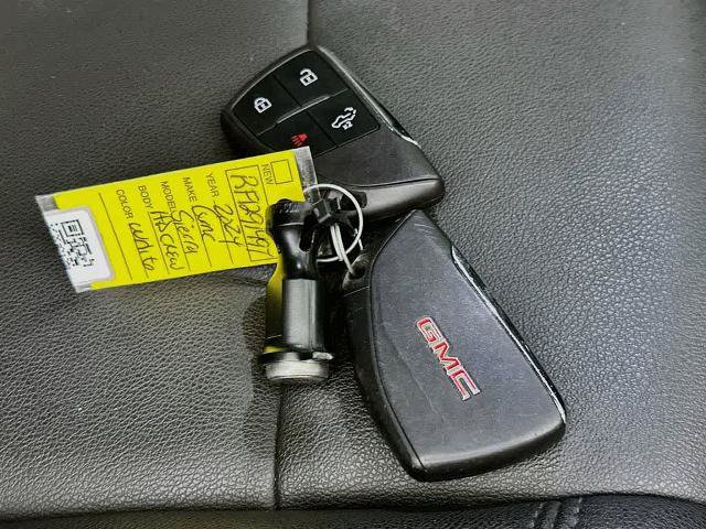 Used 2024 GMC Sierra 2500 Pro AWD/4WD image 20