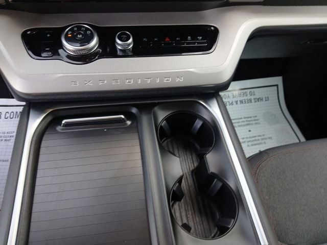 Certified 2025 Ford Expedition Max Active RWD image 21