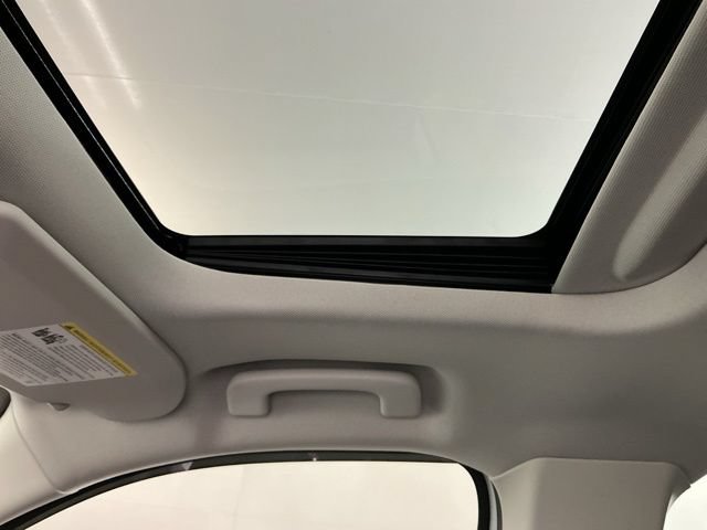 Certified 2025 Ford Maverick Lobo AWD/4WD image 24